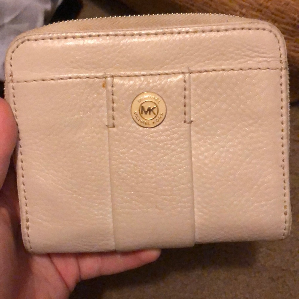 SOLD - Picture 2 of 5